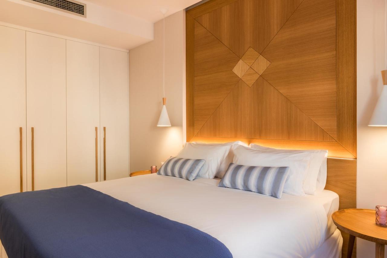 Avra Apartments Venetian Harbour Chania  Exterior photo