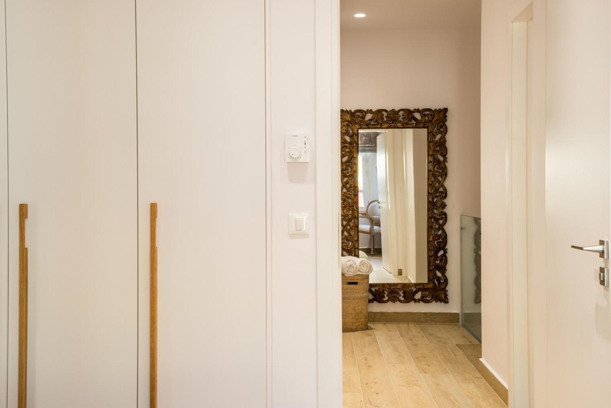 Avra Apartments Venetian Harbour Chania  Room photo
