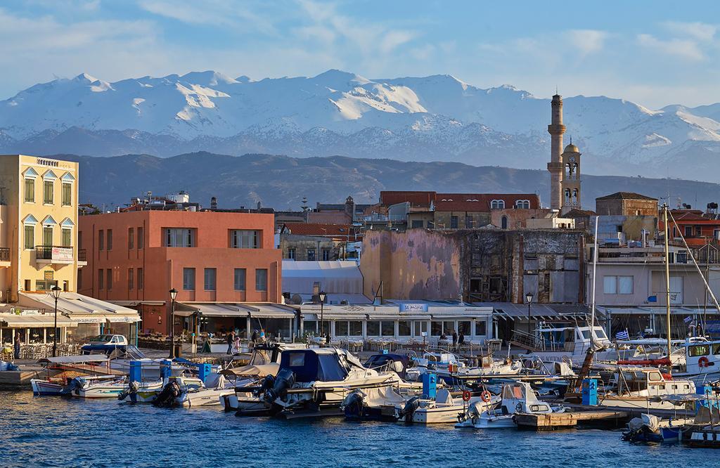 Avra Apartments Venetian Harbour Chania  Exterior photo