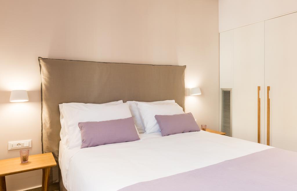 Avra Apartments Venetian Harbour Chania  Exterior photo