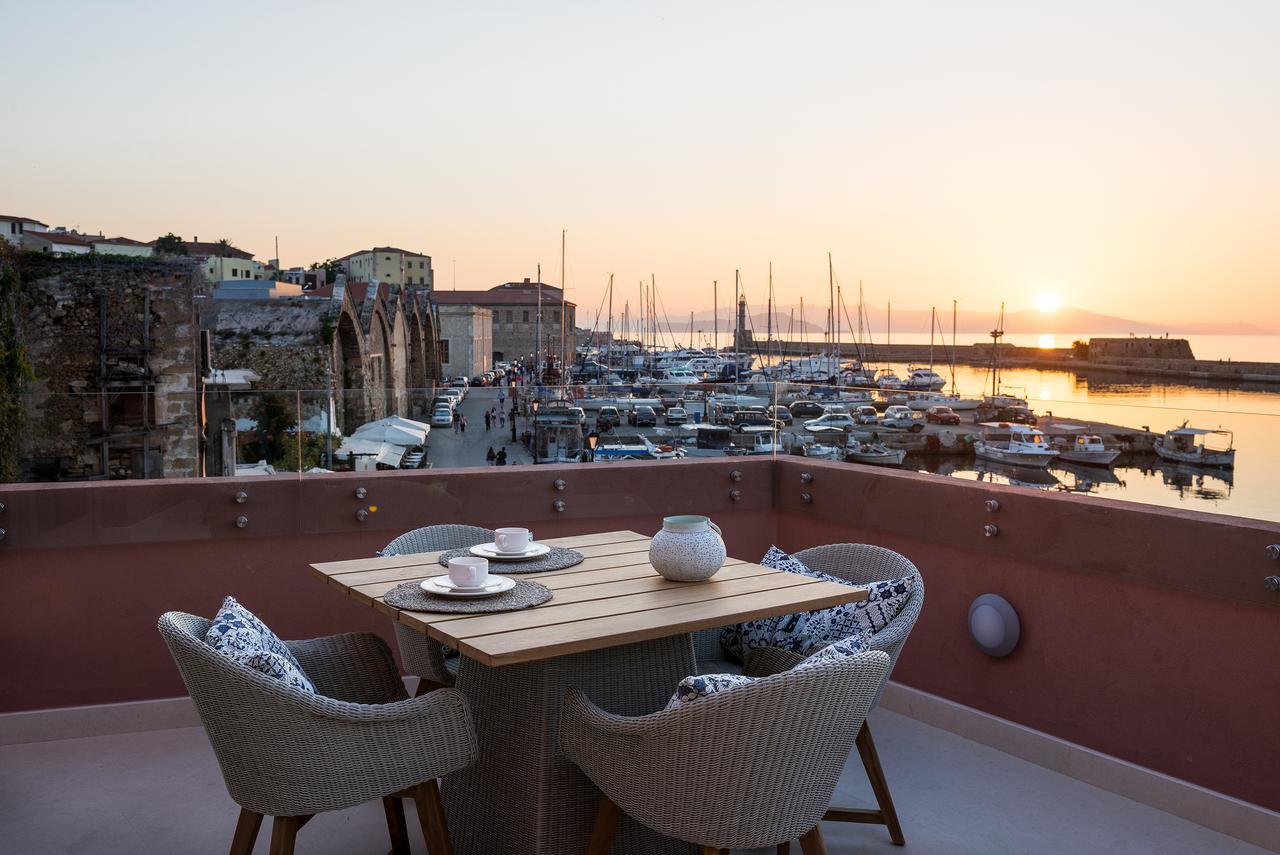 Avra Apartments Venetian Harbour Chania  Exterior photo