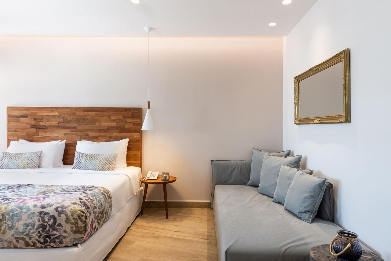 Avra Apartments Venetian Harbour Chania  Exterior photo