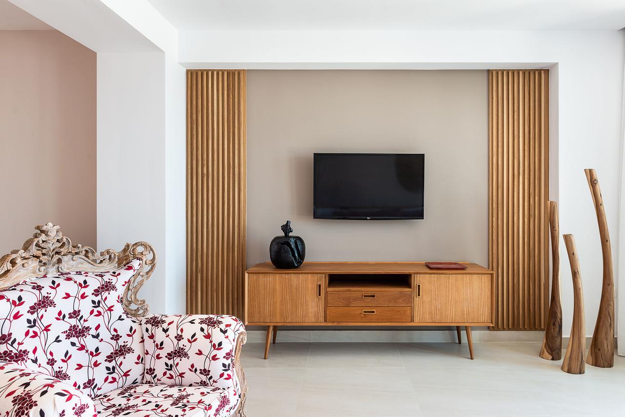 Avra Apartments Venetian Harbour Chania  Exterior photo