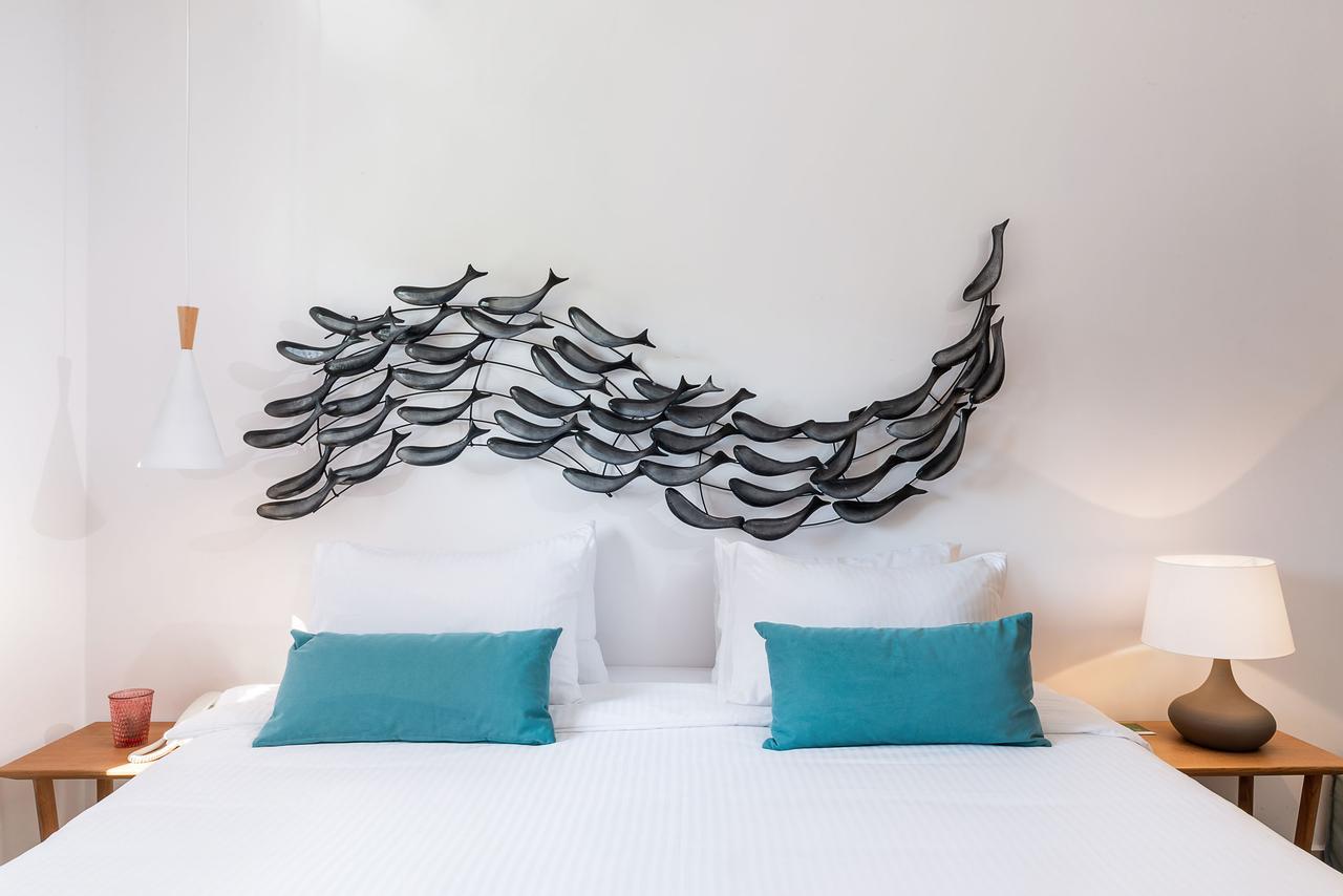 Avra Apartments Venetian Harbour Chania  Exterior photo